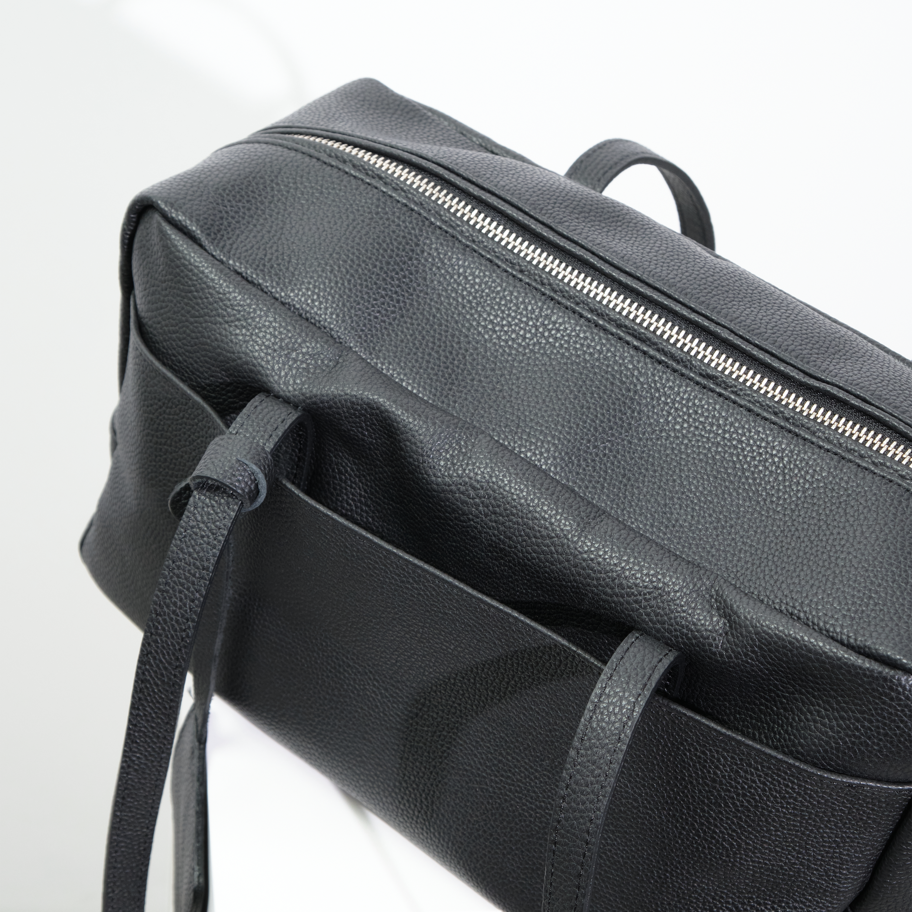 Soft Leather Square Bag / ソフトレザースクエアバッグ
