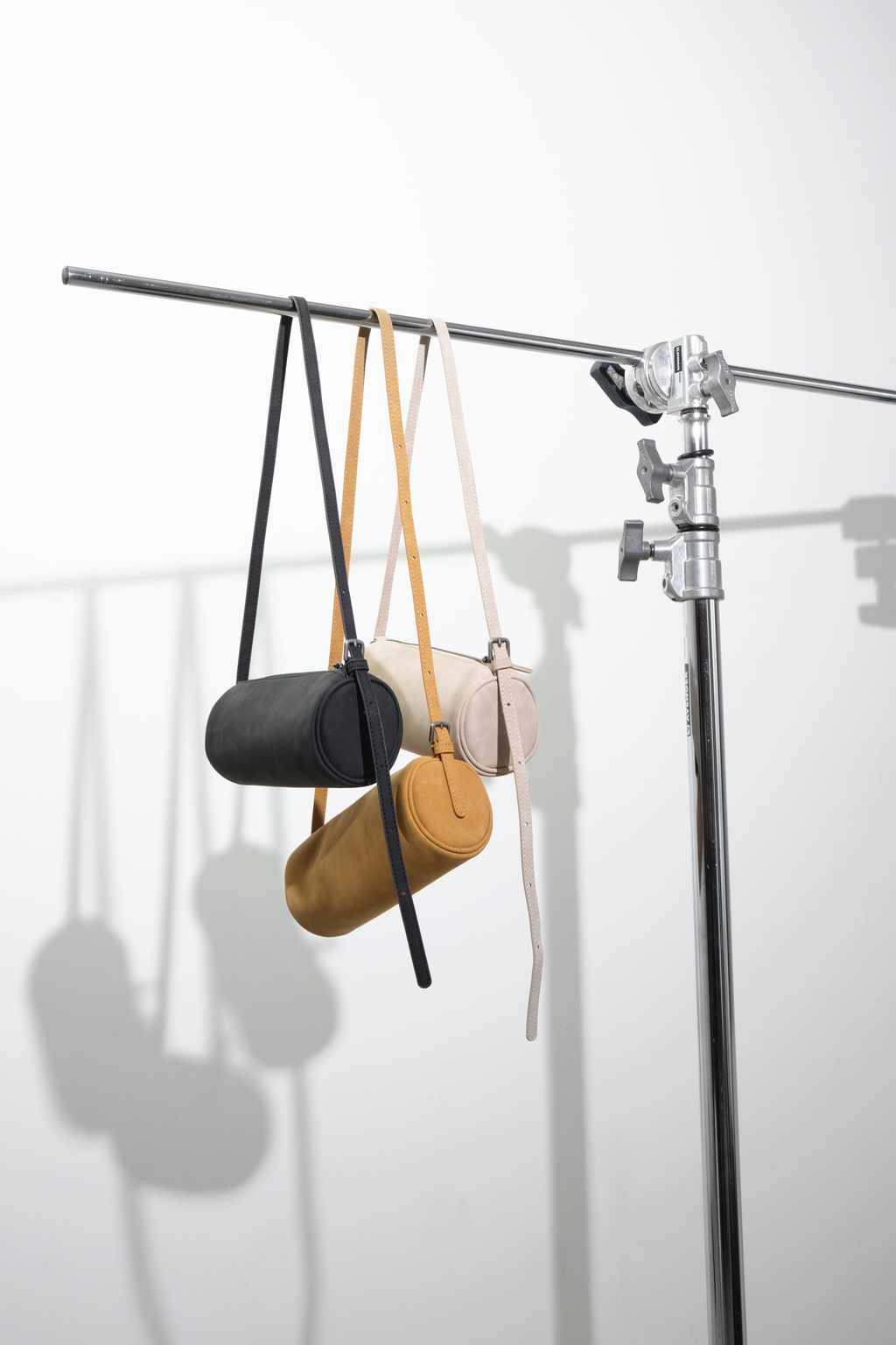 Adjustable Mini Shoulder Bag / アジャスタブルミニショルダーバッグ（ブラック・ベージュ・イエロー）