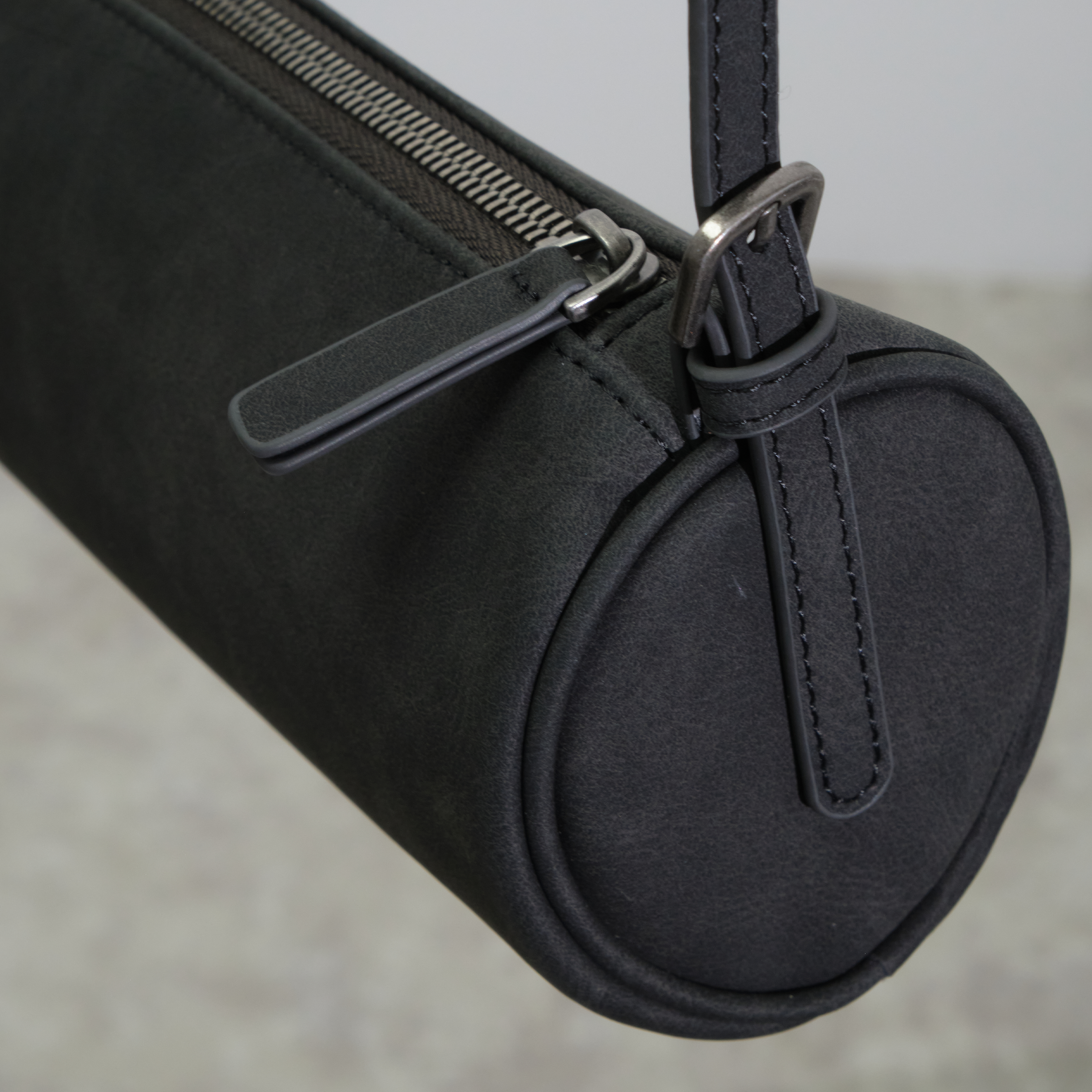 Adjustable Mini Shoulder Bag / アジャスタブルミニショルダーバッグ（ブラック・ベージュ・イエロー）