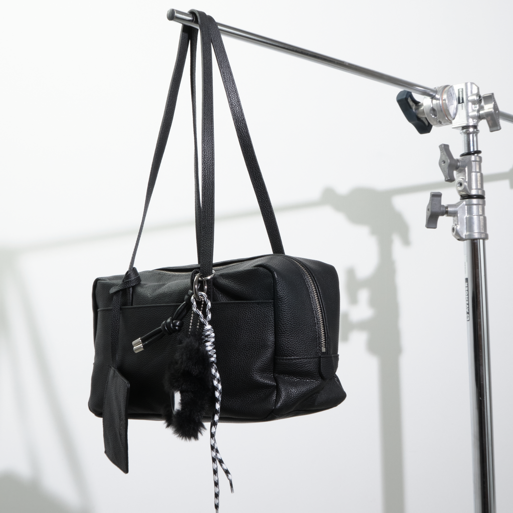Soft Leather Square Bag / ソフトレザースクエアバッグ