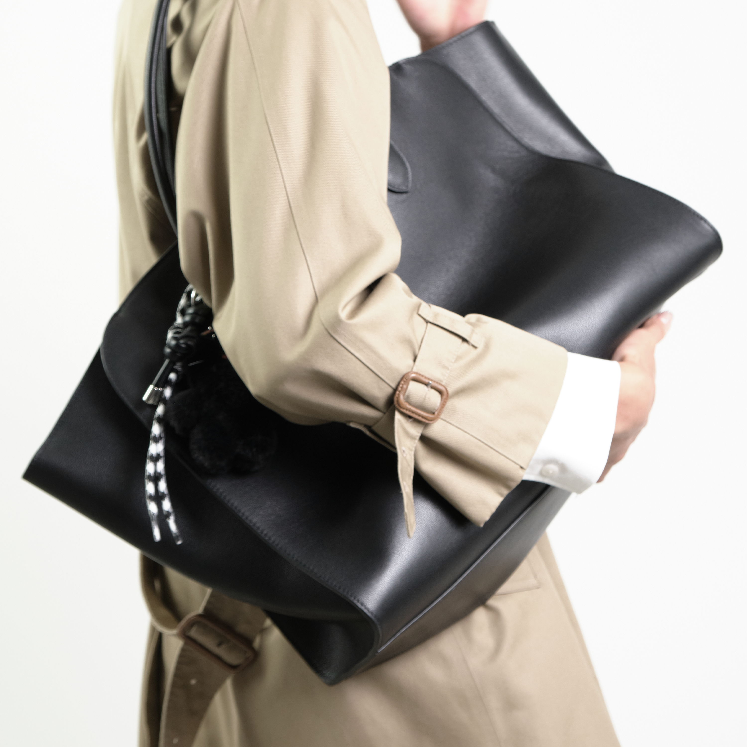 Leather Big Tote Bag / レザービッグトートバッグ（ブラック・ブラウン）