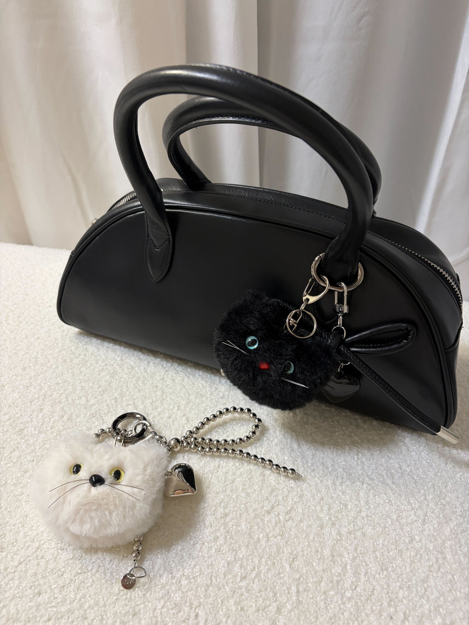 Mini Cat Charm / ミニキャットチャーム（ブラック・ホワイト）