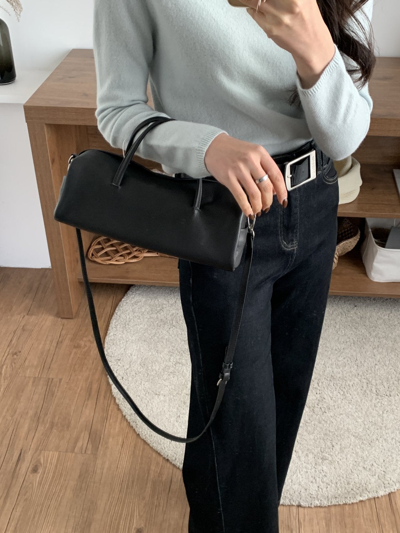 Soft Baguette Shoulder Bag / ソフトバゲットバッグ（ブラック・ブラウン）