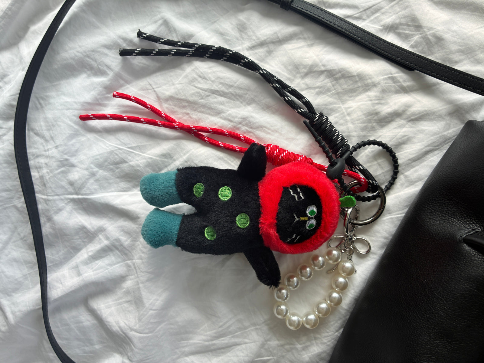 Apple Cat Charm / アップルキャットチャーム